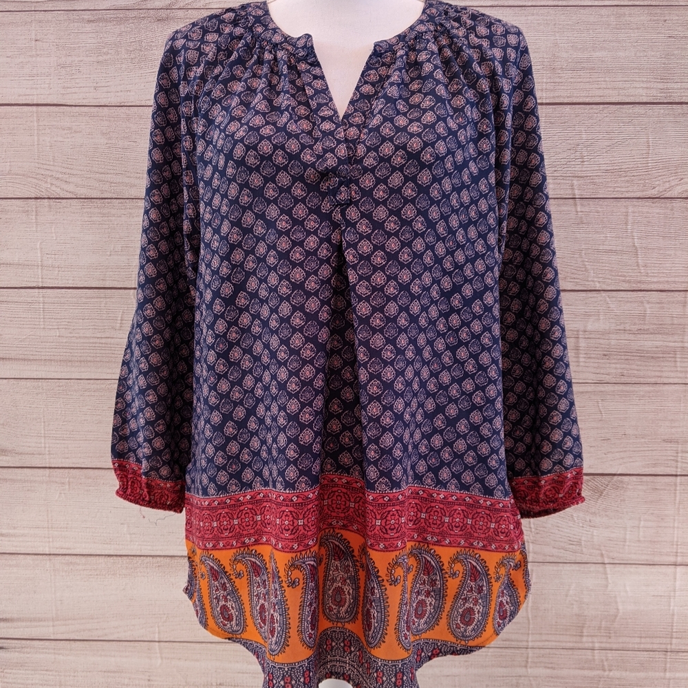 Bill new york top in excellent condition, size LG
